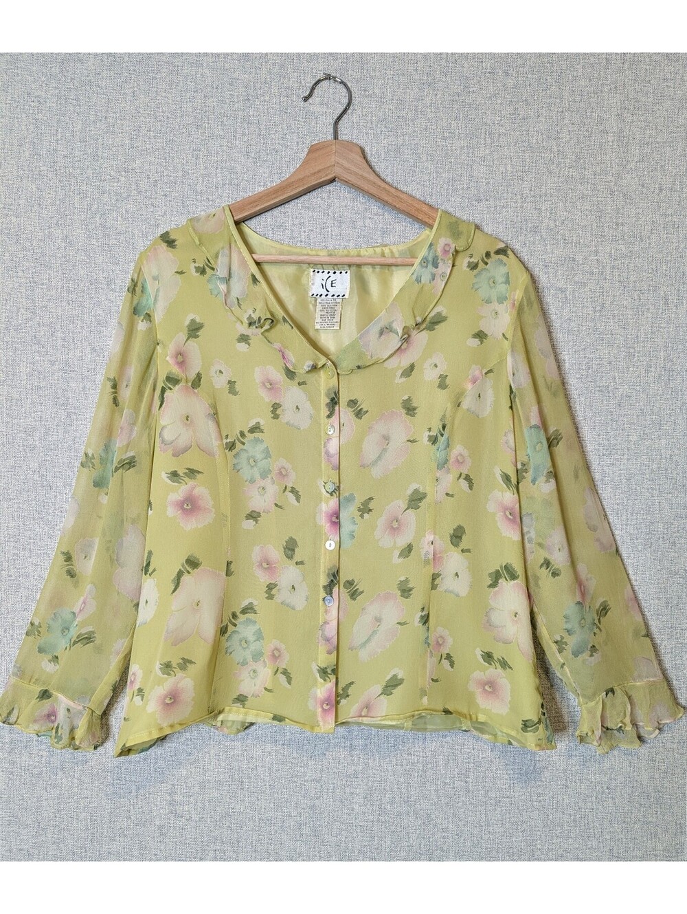 Vintage 100% silk floral ruffle flounce blouse